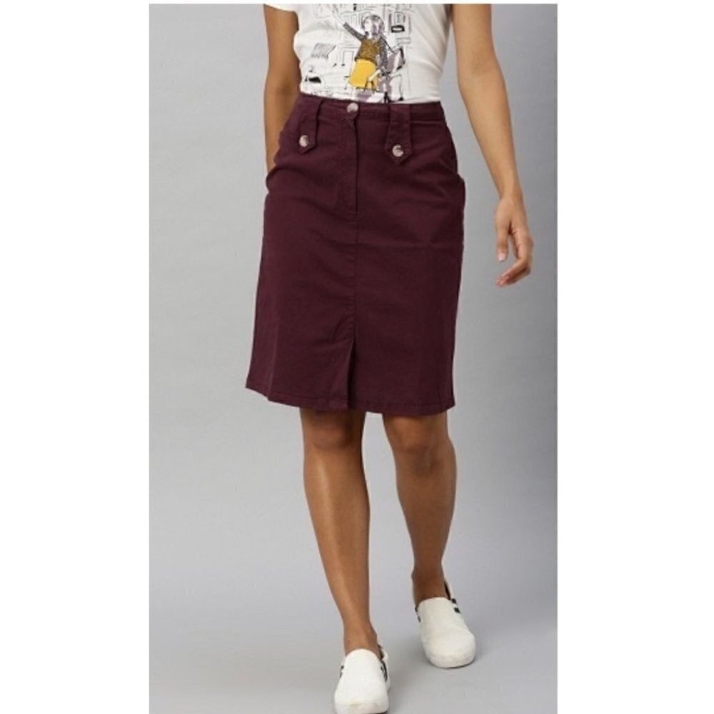 H&M Burgundy Button Pencil Skirt